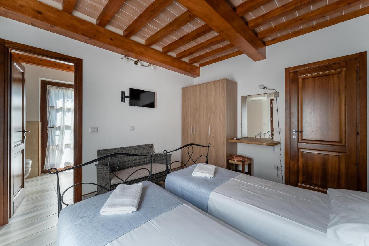 Hotel Delfino Procchio  Luaran gambar