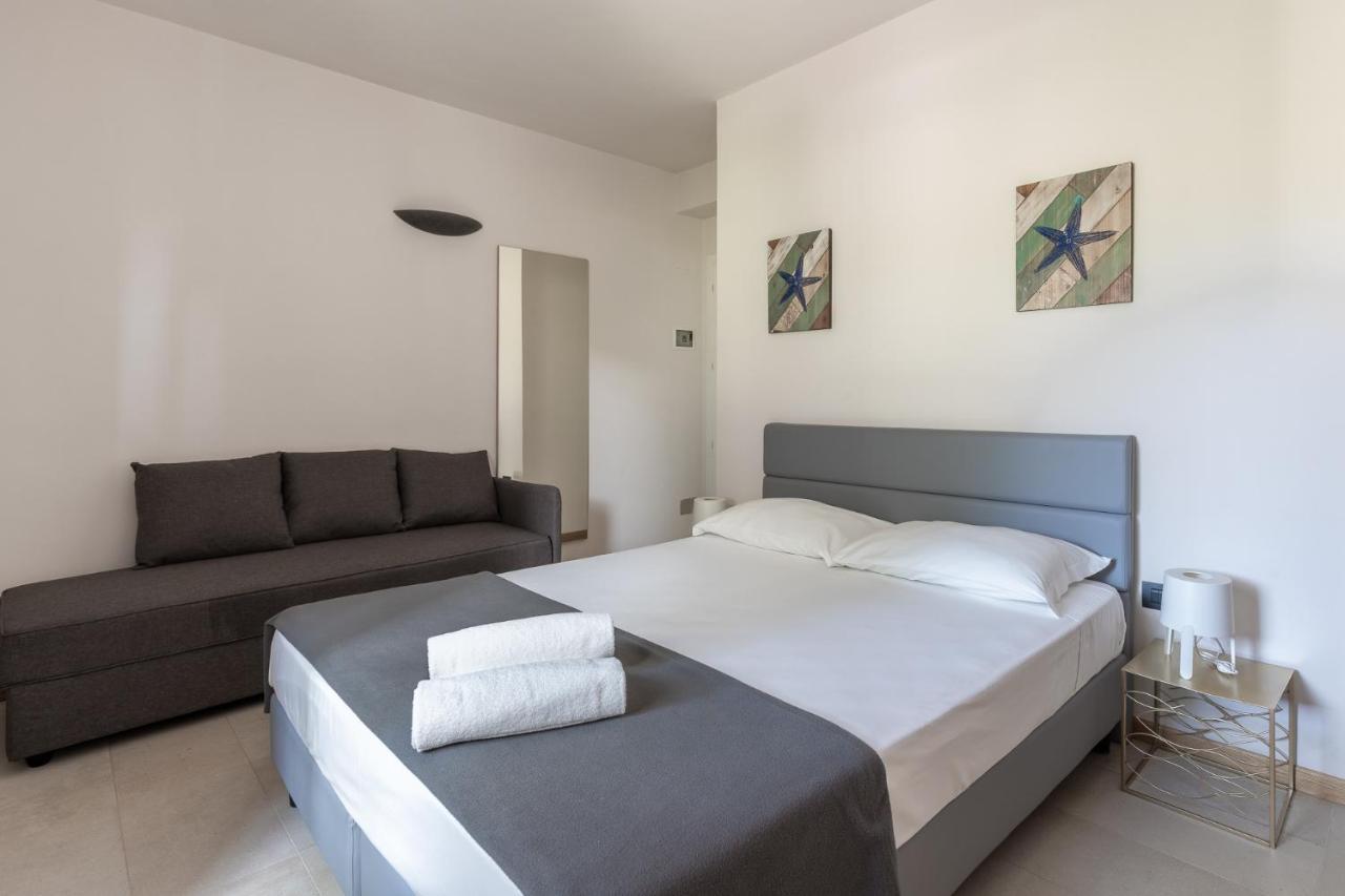 Hotel Delfino Procchio  Luaran gambar